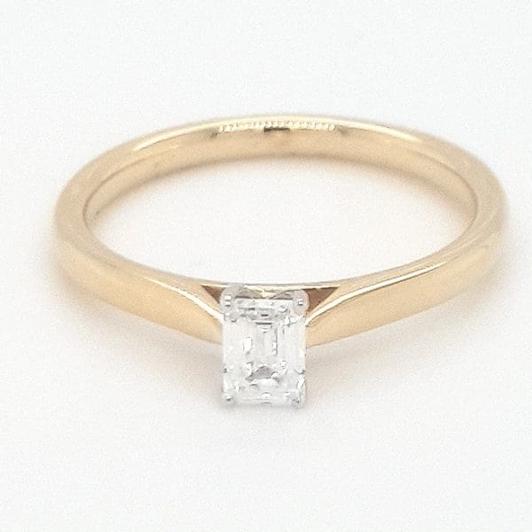 18ct Gold Single Stone Emerald Cut 0.33ct Diamond Engagement Ring
